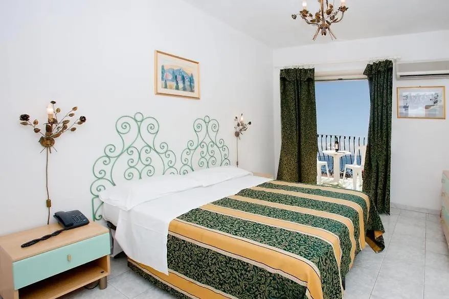 Hotel Da Peppe Letojanni Italy